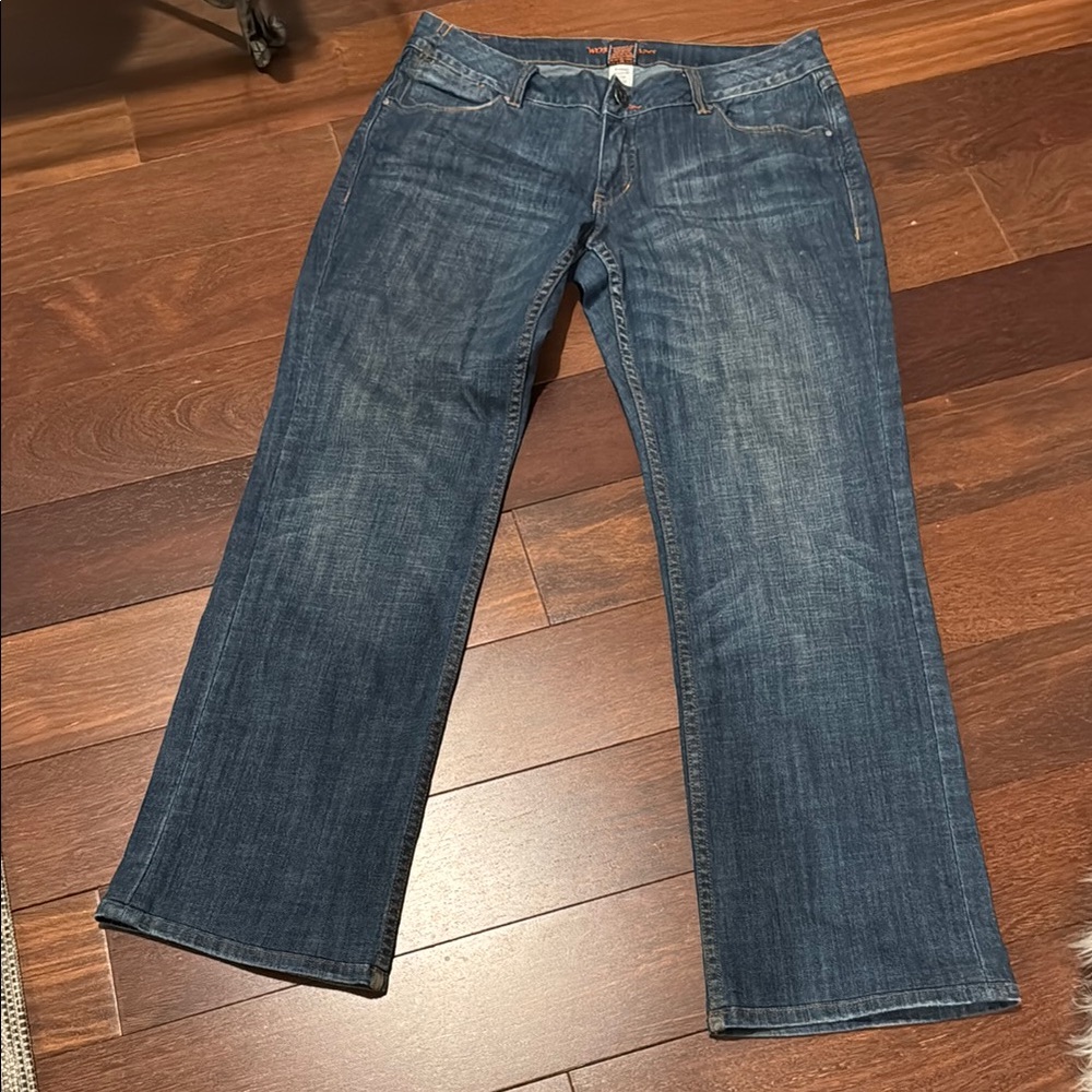 WORN bootcut light stretch jeans with flap over back pockets